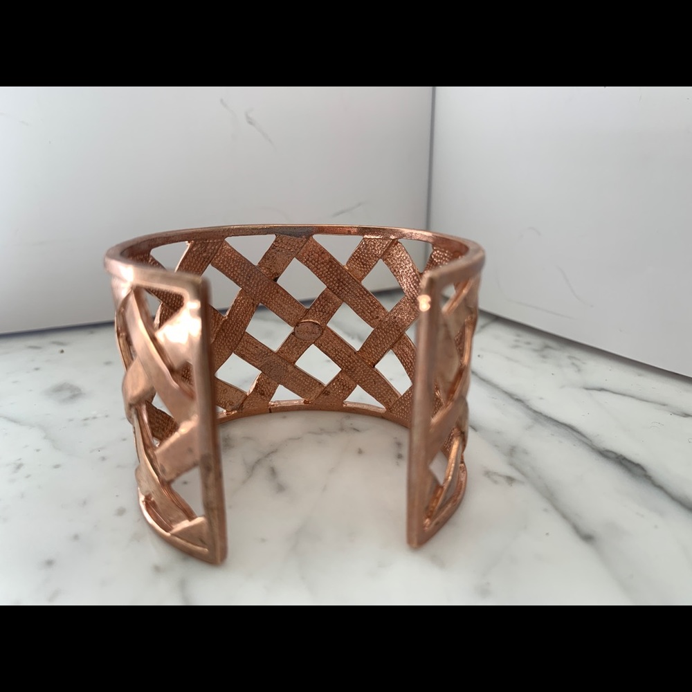 Kenneth Jay Lane Lattice Cuff Bracelet - Picture 6 of 7